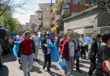 Küçükler, büyüklere çevre dersi verdi