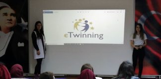 AKV’nin Yeni “eTwinning” Projesinin Ekibi Geliştirdikleri Oyunu Öğrencilere Tanıttı