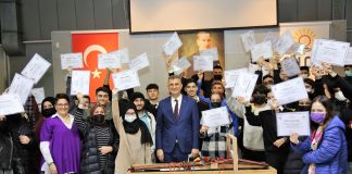 Unutulmaya yüz tutmuş sanatlar Gölcük’te yaşatılıyor
