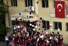 AKV 61. Dönem Mezunlarını Vermenin Gururunu Yaşadı