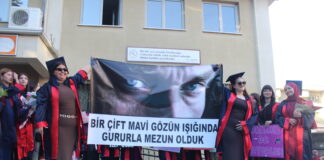 AKV Coşkulu Bir Törenle 65. Dönem Mezunlarını Uğurladı